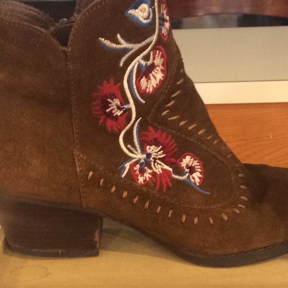 CARLOS BOOTS! - Picture 5 of 10